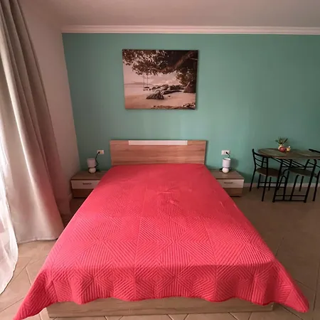 Aquamarine In Santa Marina *