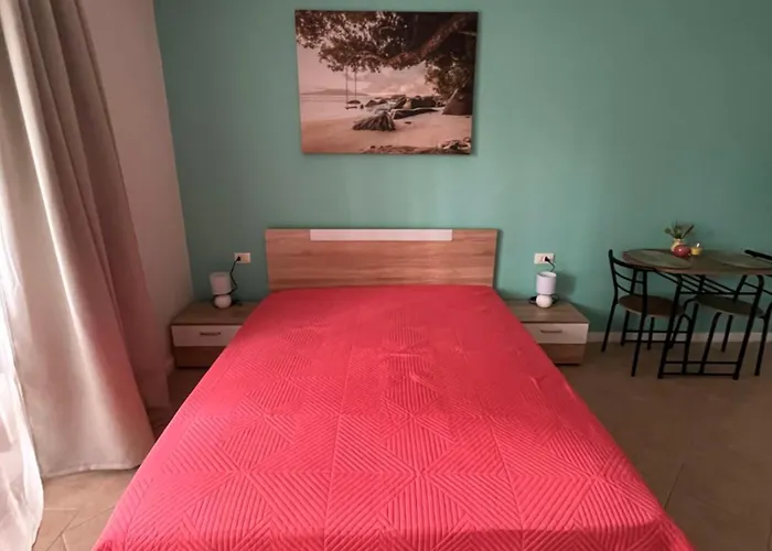 Aquamarine In Santa Marina *