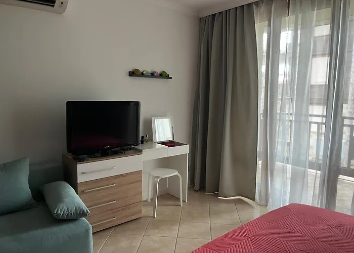 Aquamarine In Santa Marina Apartament Sozopol